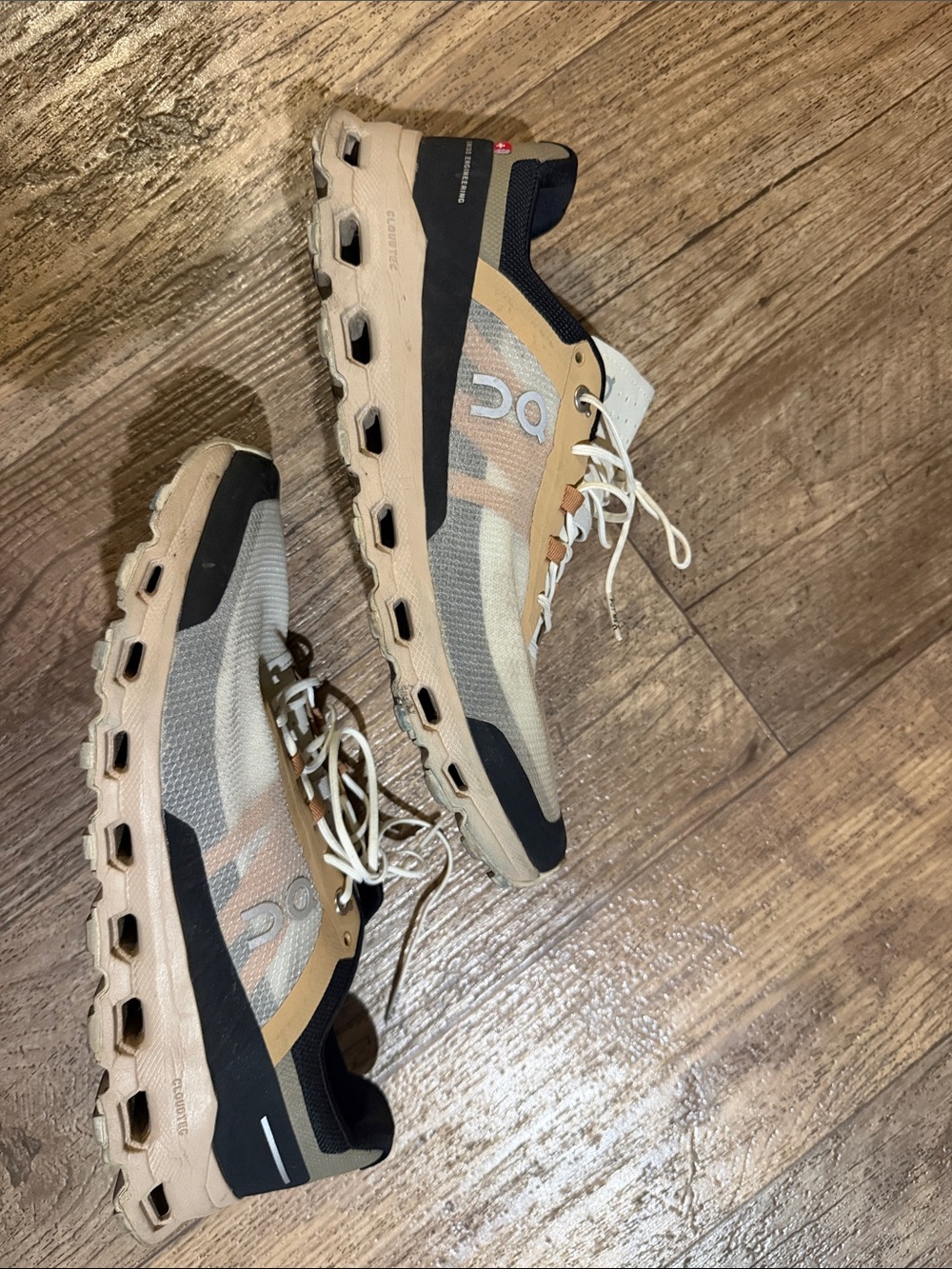 On Cloud Vista Sand Dune size 10